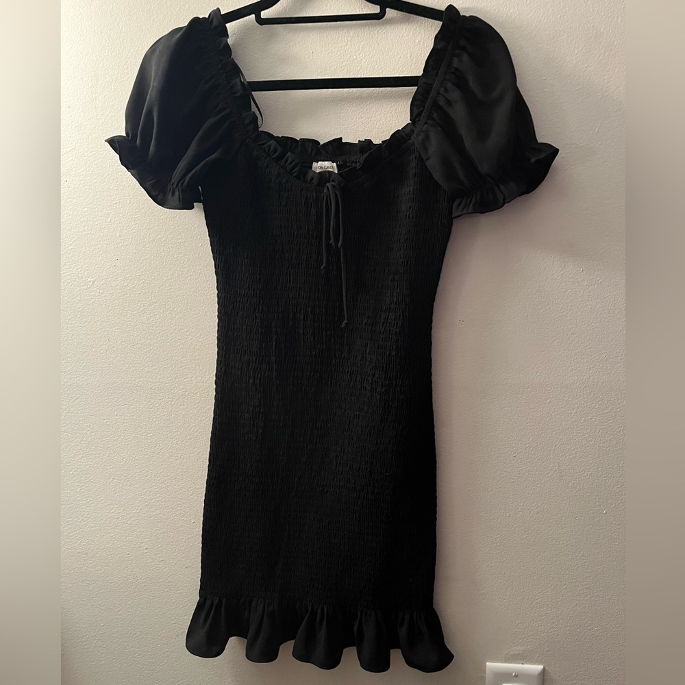 OFF THE SHOULDER PUFF SLEEVE BODY-CON RUSHED DRESS
